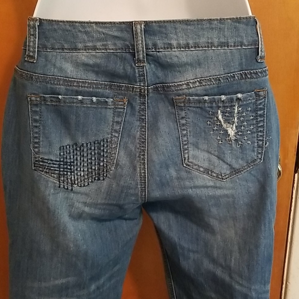 Indigo Thread Co Distressed Jeans 2 - Picture 6 of 12